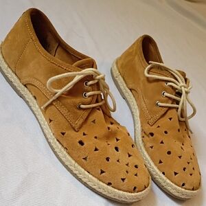 Seychelles Laser Cut Suede Sneakers